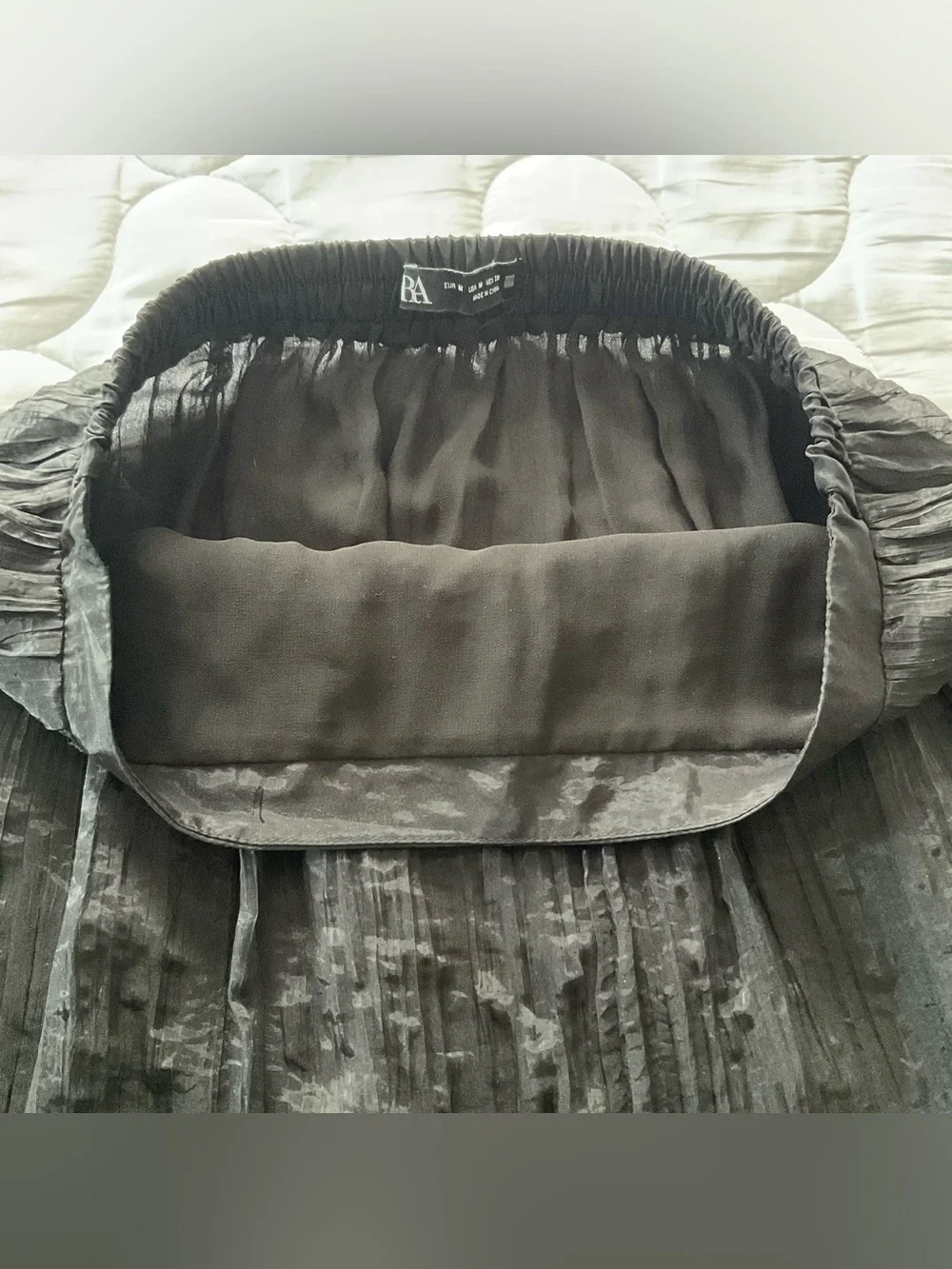 Zara shimmery Black Maxi Pleated Skirt